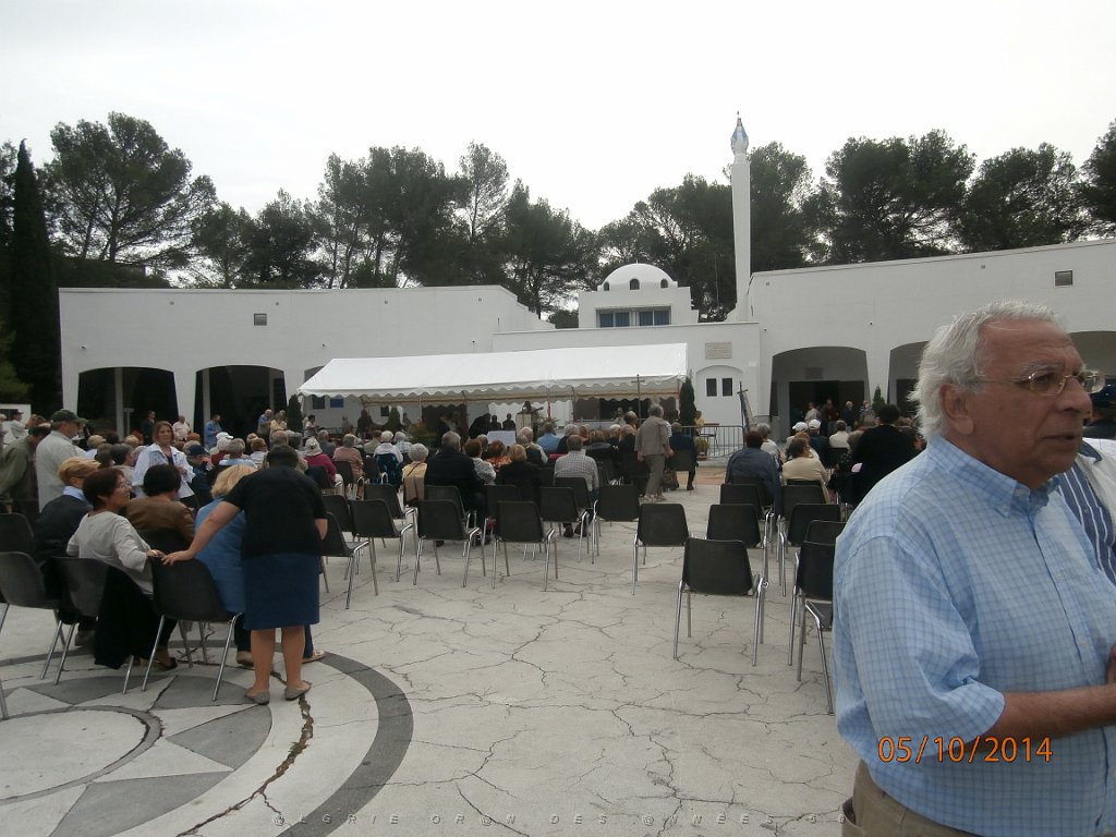 2014 10 04 ET 05 NIMES RASSEMBLEMENT DES MARINEROS D ORAN (25).JPG